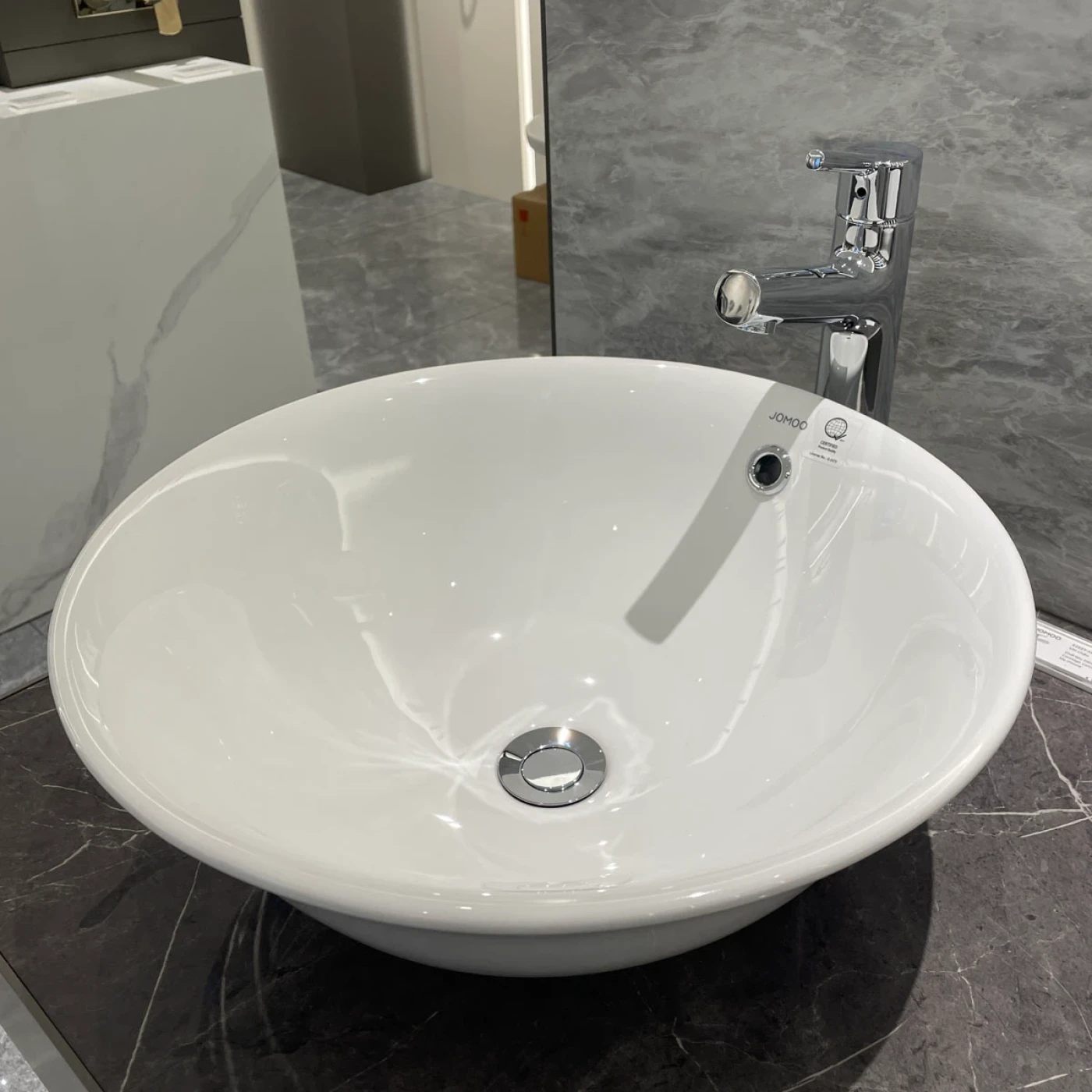 12703 1 01p i011 htt 2