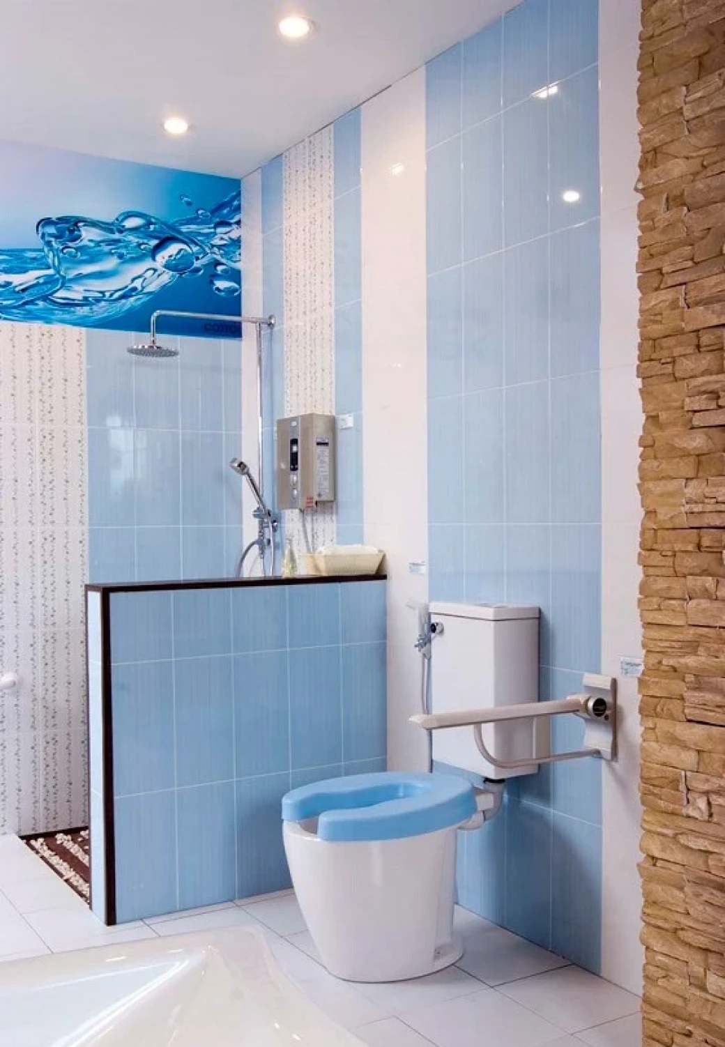 bon cau cho nguoi khuyet tat cot