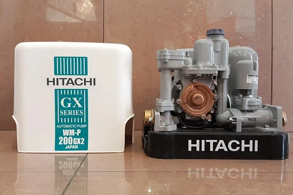 may-bom-nuoc-hitachi.jpg