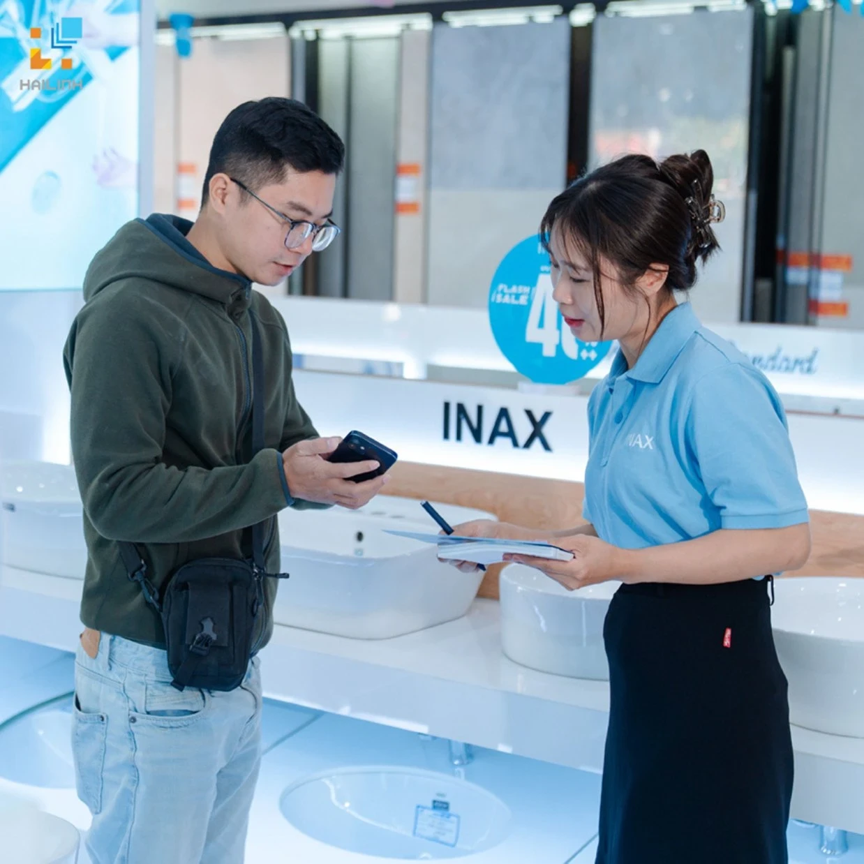 thang tri an khuyen mai inax 10