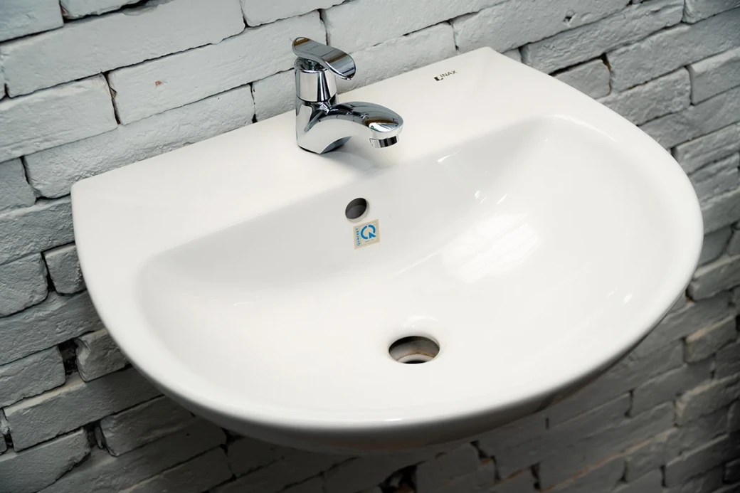 combo-thiet-bi-ve-sinh-inax-12