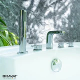 Bồn tắm massage Bravat B25647TW-3W 4