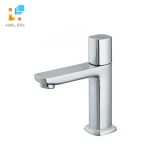 Vòi chậu 1 đường lạnh Caesar B076C 1