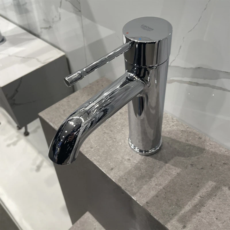 voi chau nong lanh grohe 23589001 chat luong