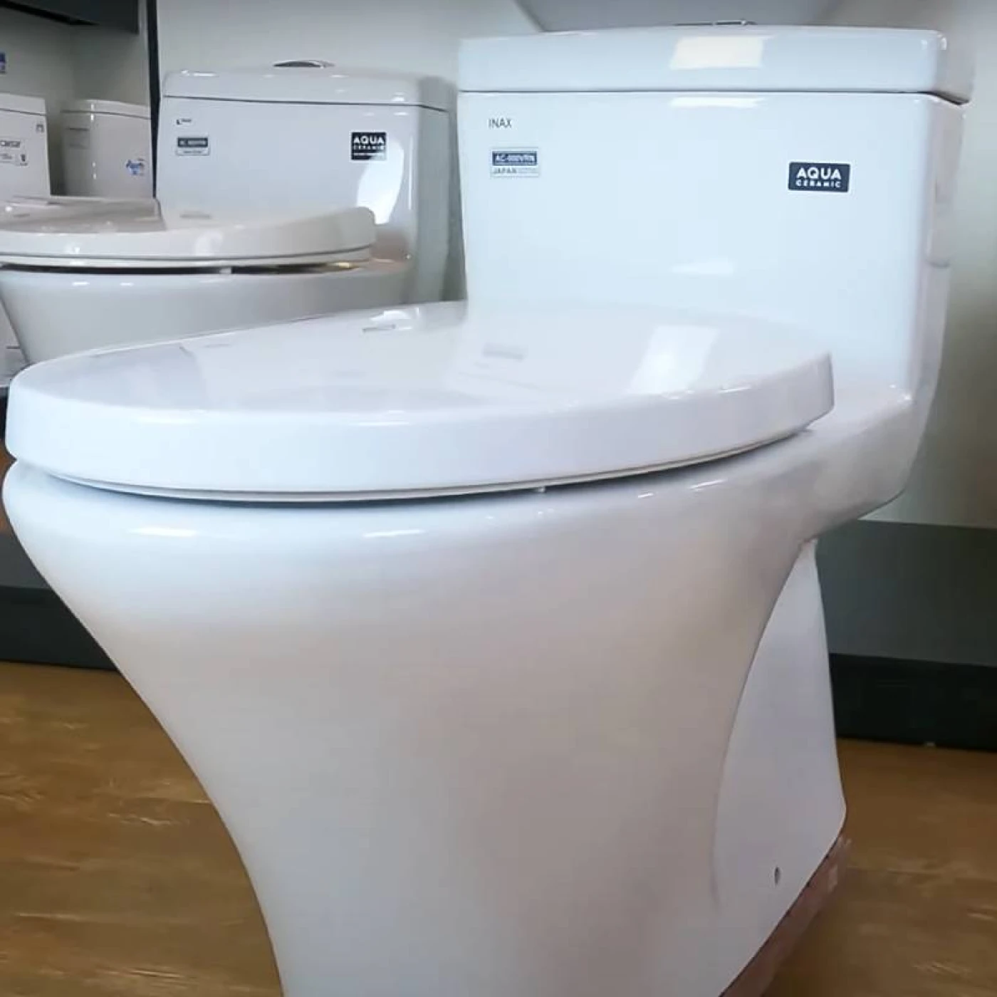 bon cau 1 khoi inax ac 900vrn