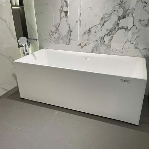Bồn tắm đặt sàn Jomoo YR02617-1A01