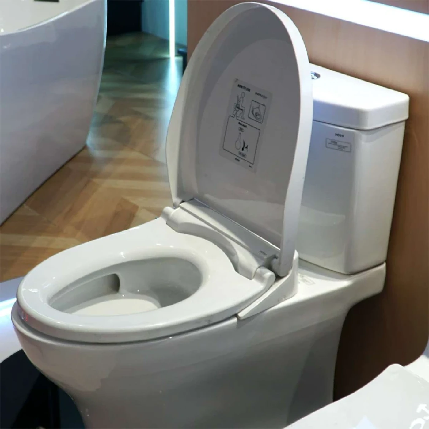 bon cau toto cs769dre2 nap rua co