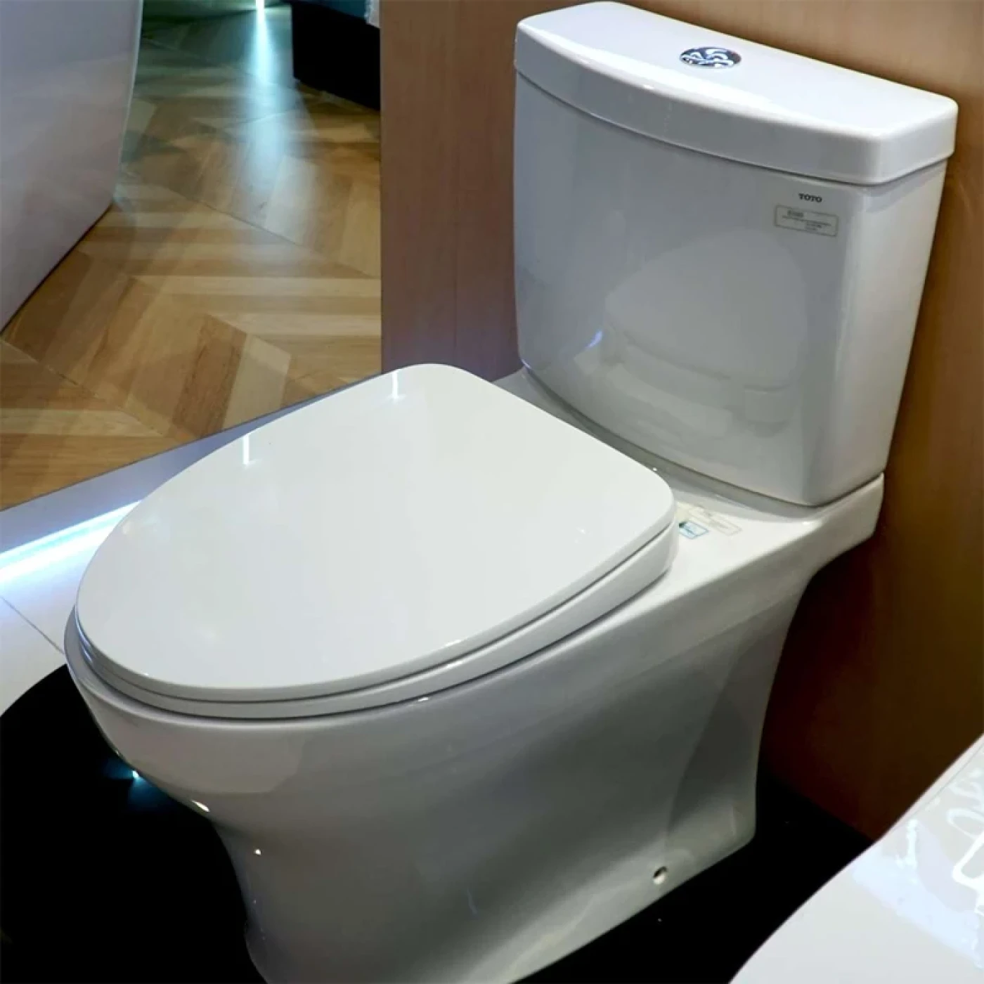 bon cau toto cs769drt10 sang trong