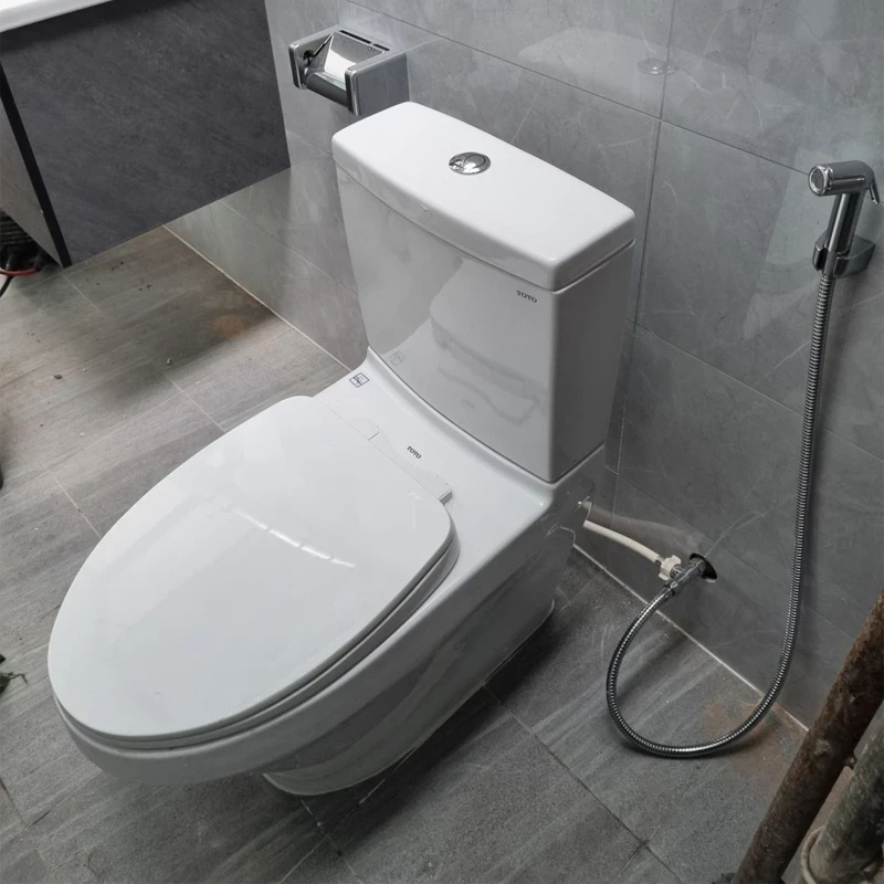 Ảnh Bồn cầu 2 khối TOTO CS948DT10 3