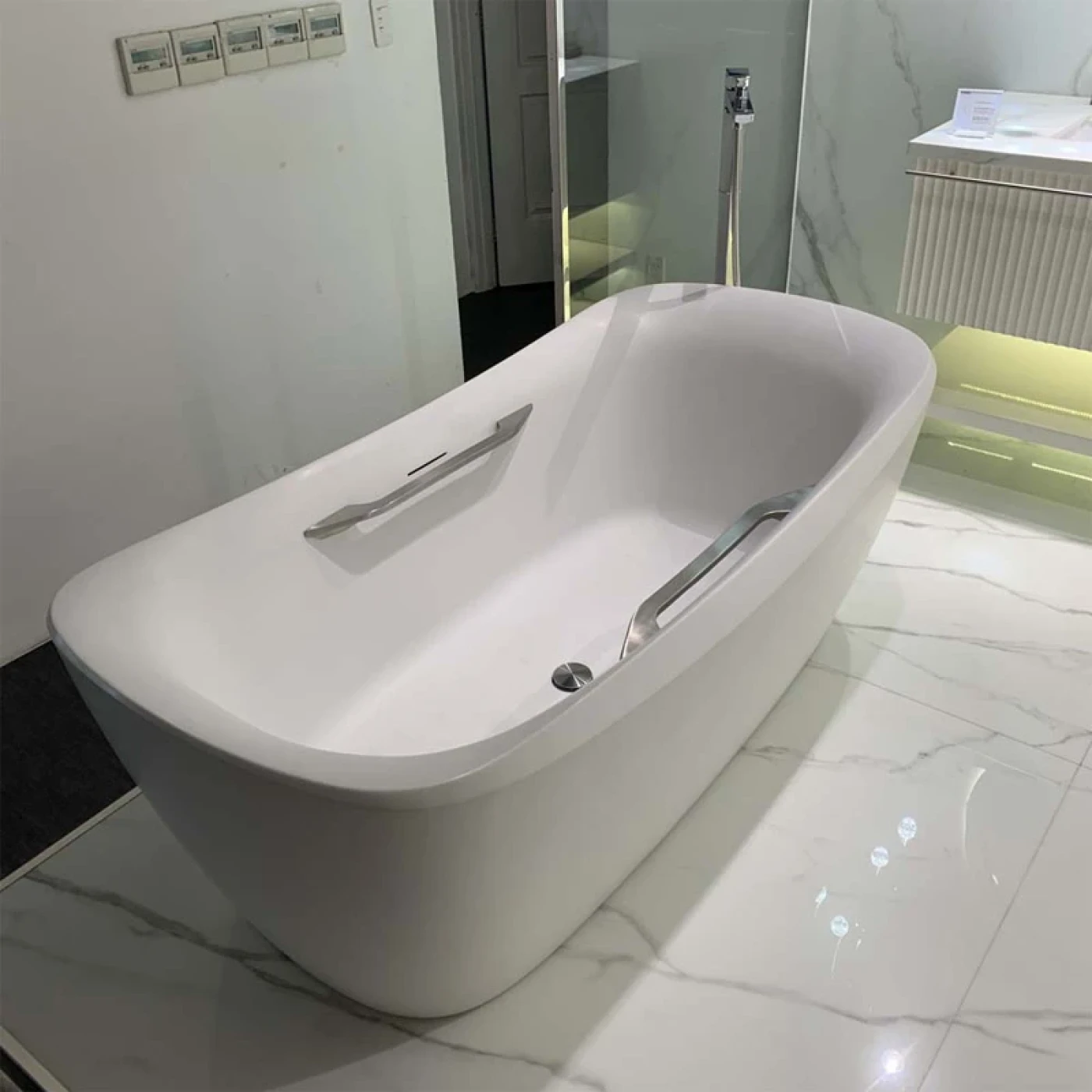 bon cau toto pjy1734hpwen tvbf412 sang trong