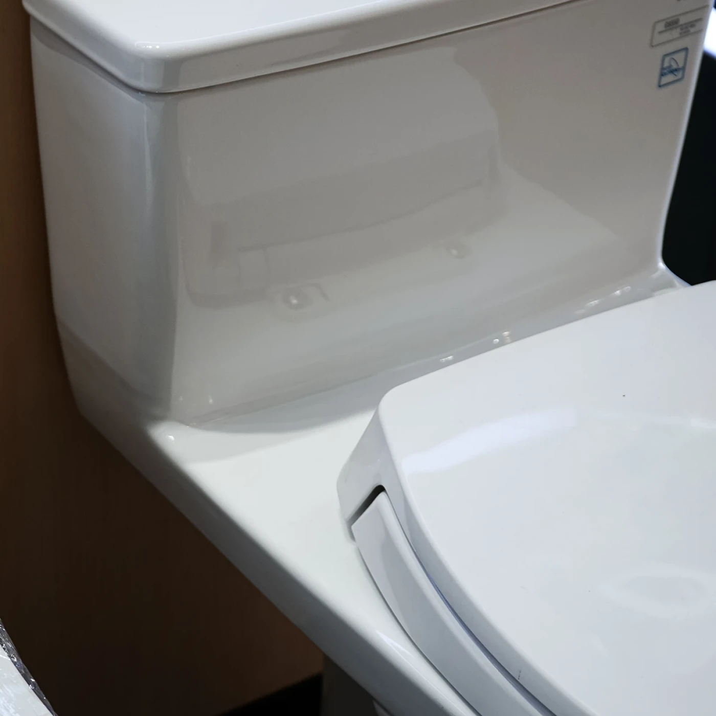 bon cau 1 khoi toto ms855dt2