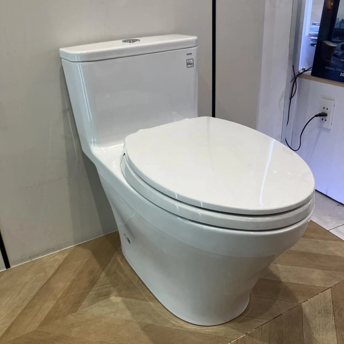 toto ms857dt2 htt 1