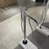 Vòi sen bồn tắm TOTO TBG11306AA/TBN01105B 3