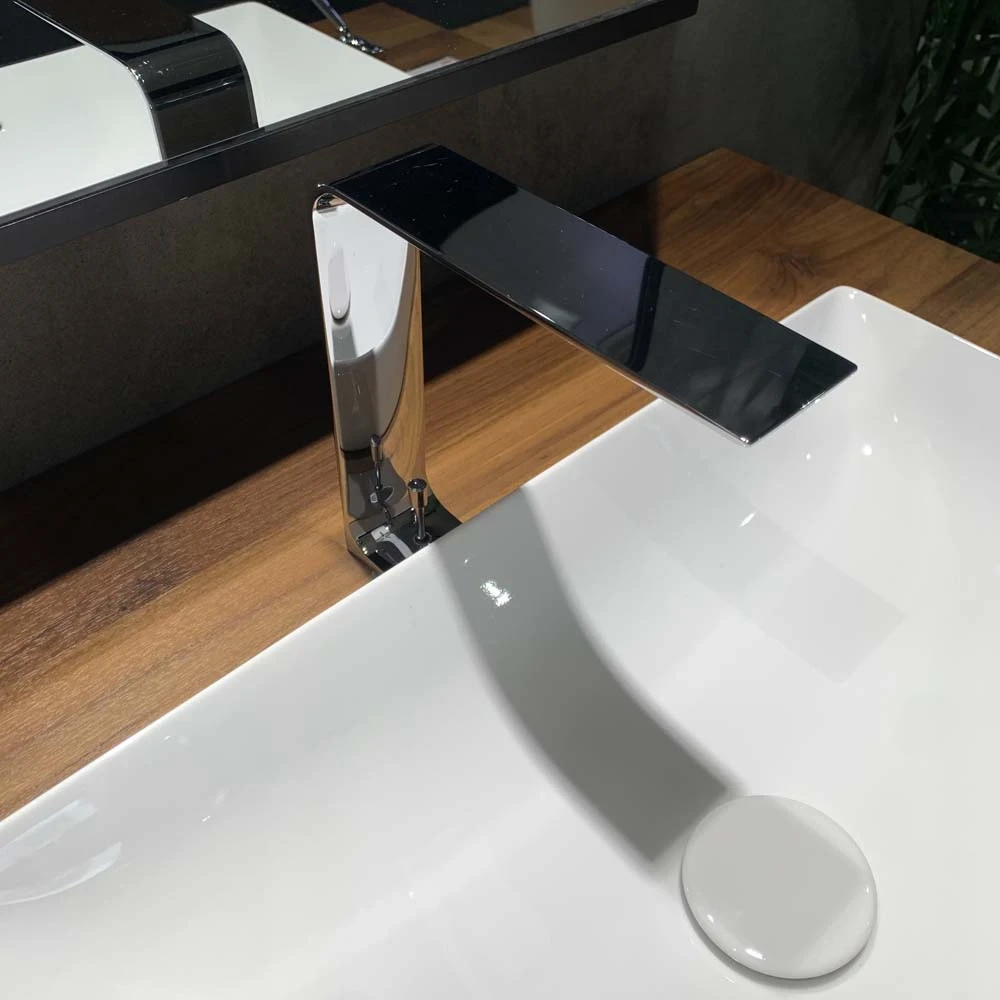 Ảnh Vòi chậu TOTO TLP02307B 3