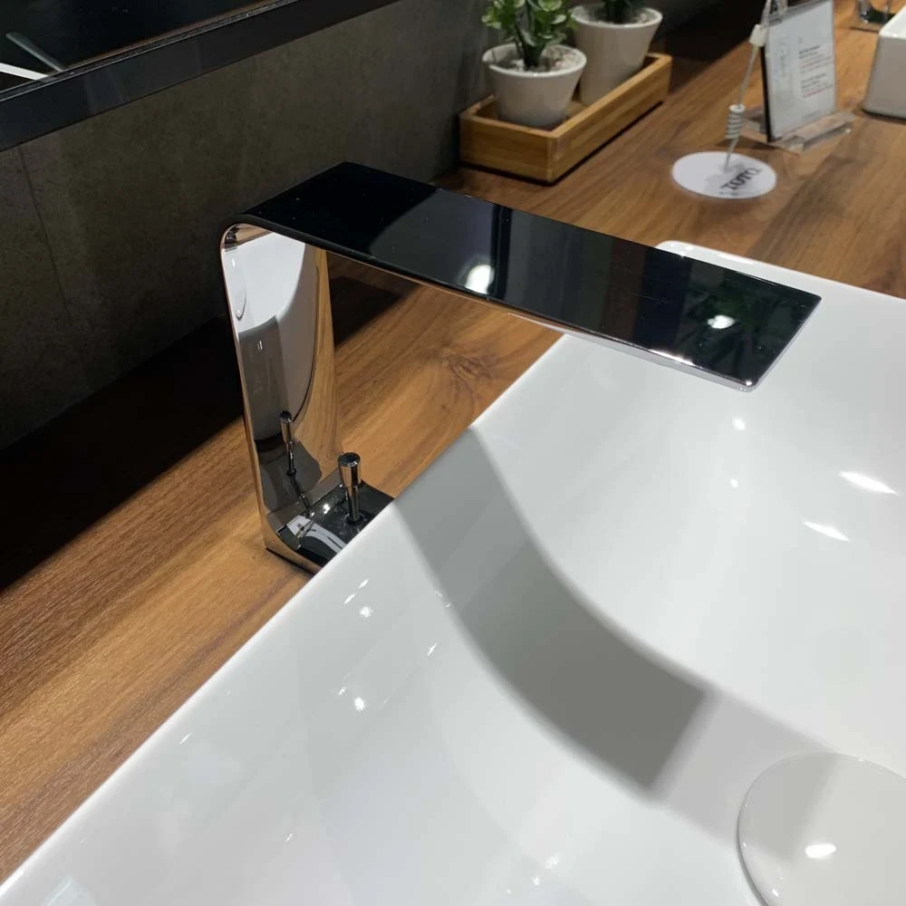 Ảnh Vòi chậu TOTO TLP02304B 3