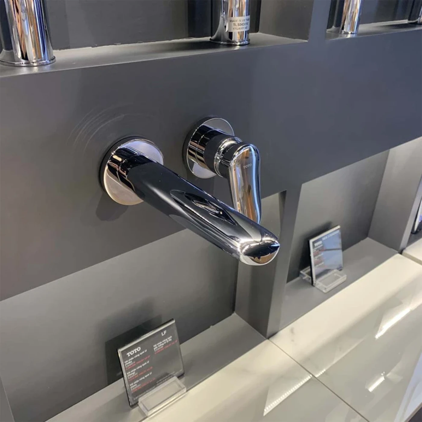 voi chau toto tls04308b sang trong