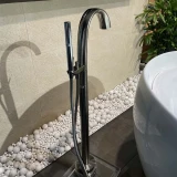 Vòi sen xả bồn tắm TOTO TBP01301AA/TBN01105B 3