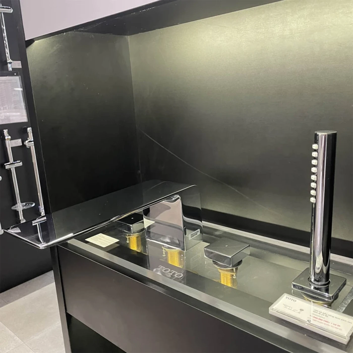 voi xa bon nong lanh toto tbp02202aa chat luong