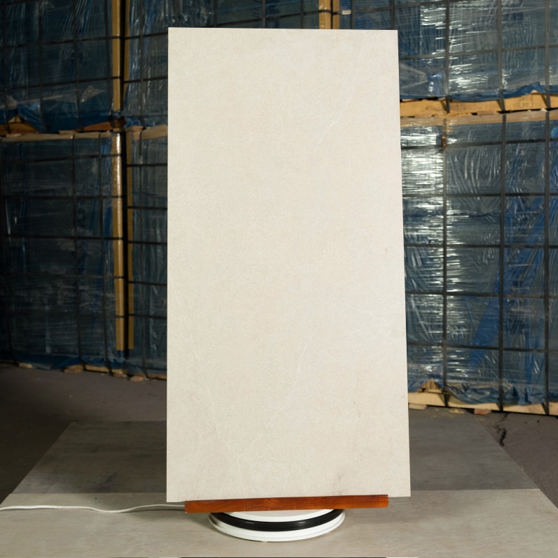 hltq612109_1