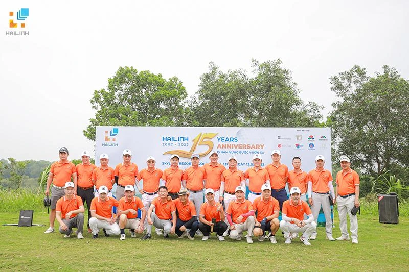 hai linh giao luu giai golf