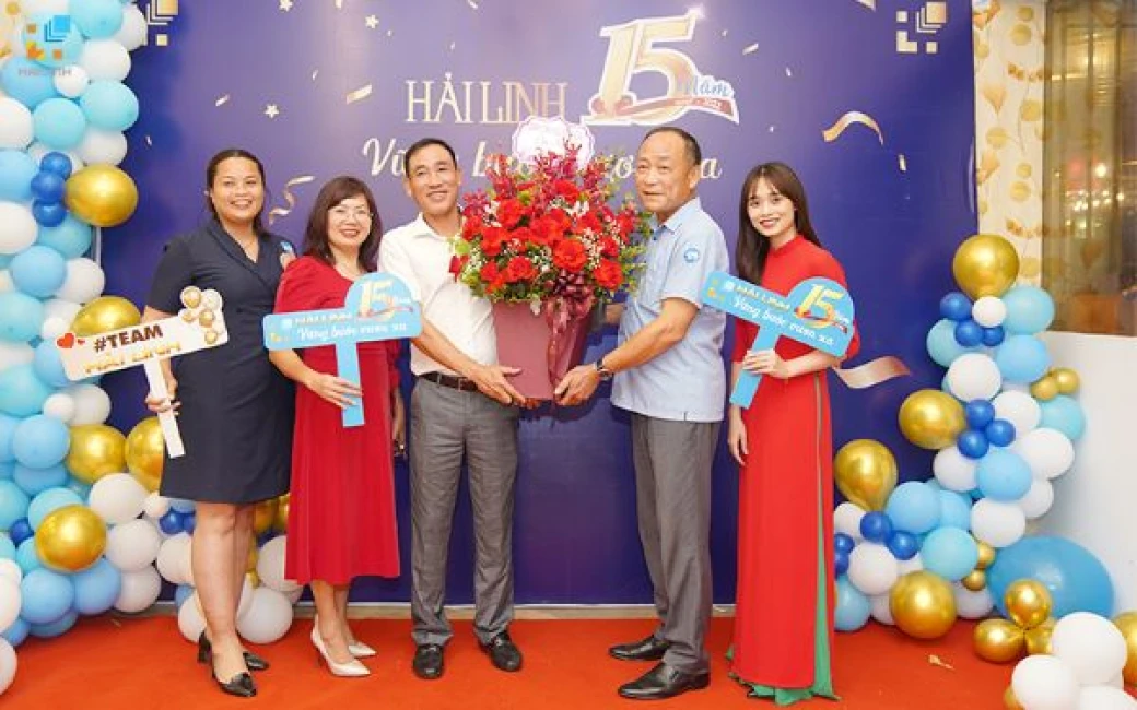 ong nguyen van dien nhan hoa tu khach moi