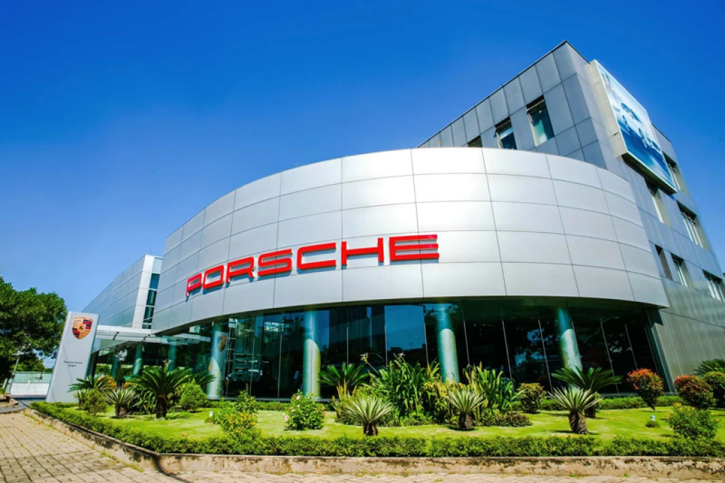 porsche centre saigon
