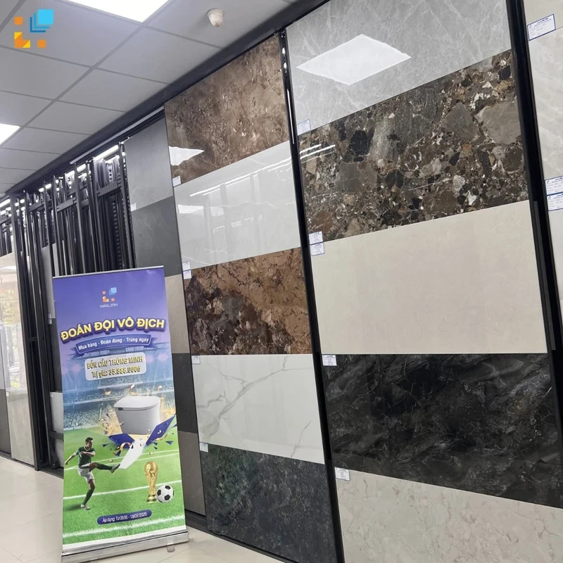 khu trung bay gach tai showroom hai linh