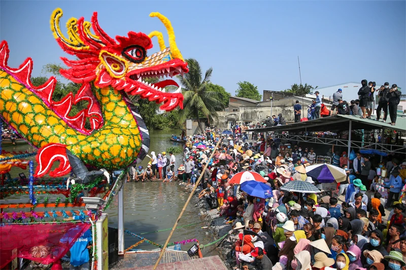 le hoi lam chay