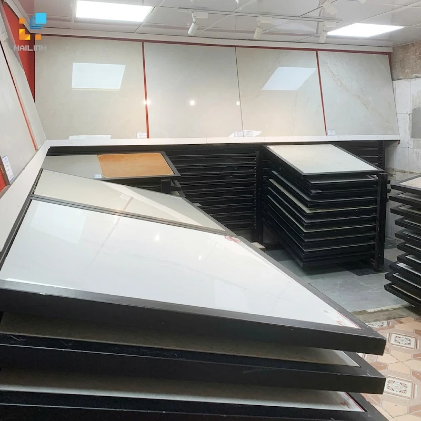 hai linh ngo gia tu long bien 6