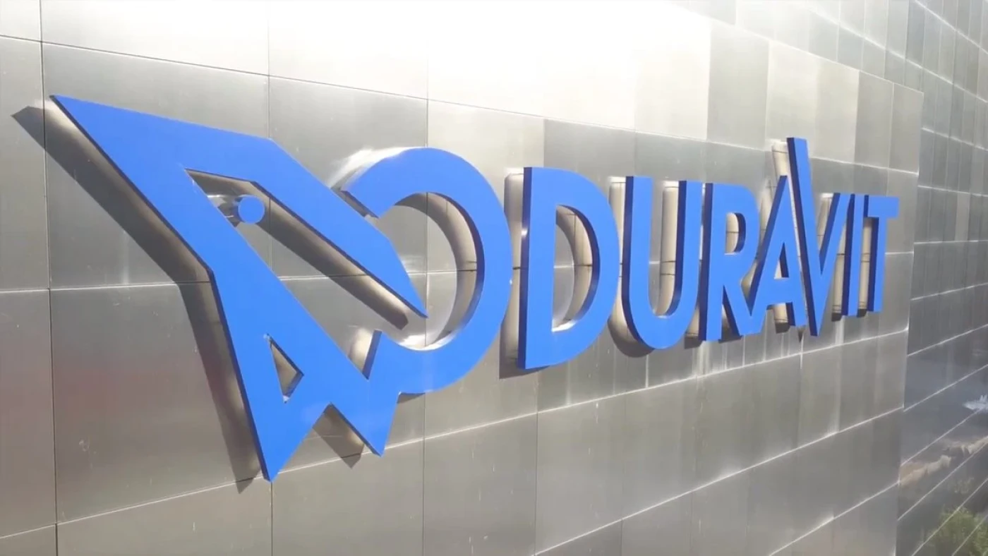 thiet bi ve sinh duravit cua nuoc nao 3