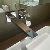 Vòi chậu gắn tường TOTO TLG10308BB 4